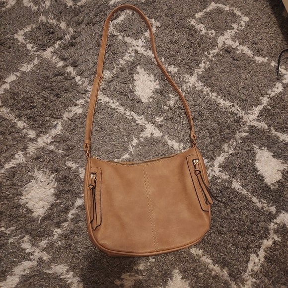 Purse - Picture 2 of 9
